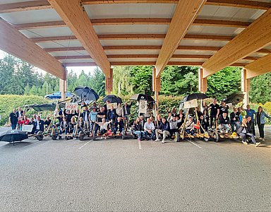 Gruppenfoto beim Gipfeltreffen 2025.
